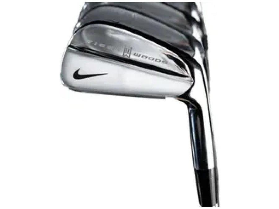 Nike Tiger Woods Limited 2004 Iron Set